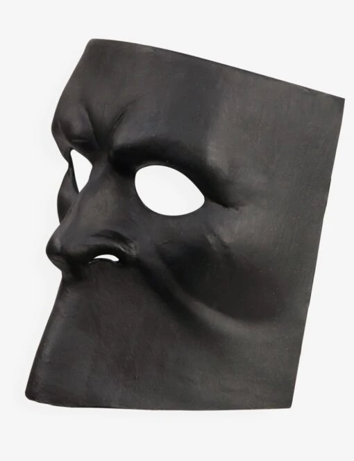 Black Bauta