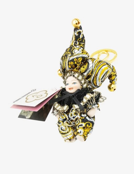 Triangel Keychain 003